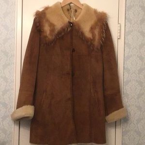 Beautiful Suede Shearling with gorgeous collar- size medium